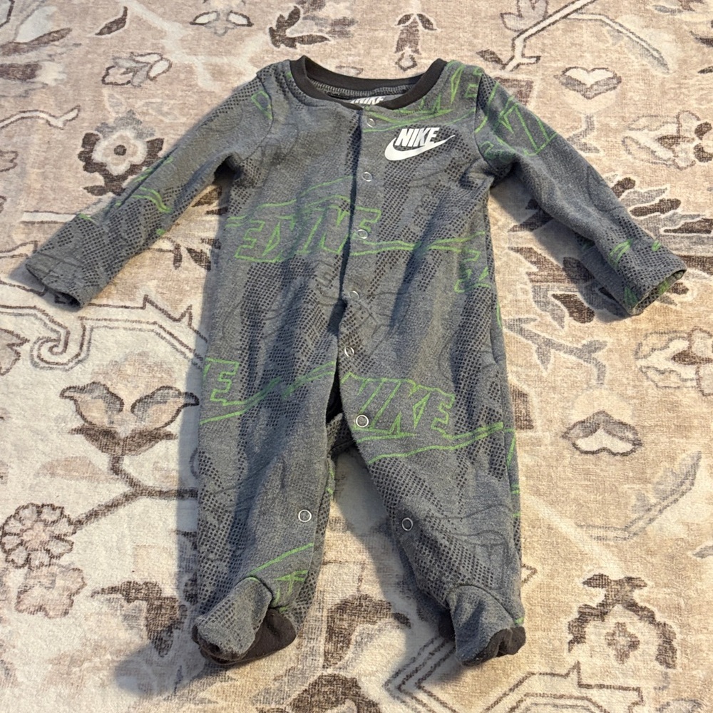 Nike Kids One Piece in Gray with Green Accents size 3 months